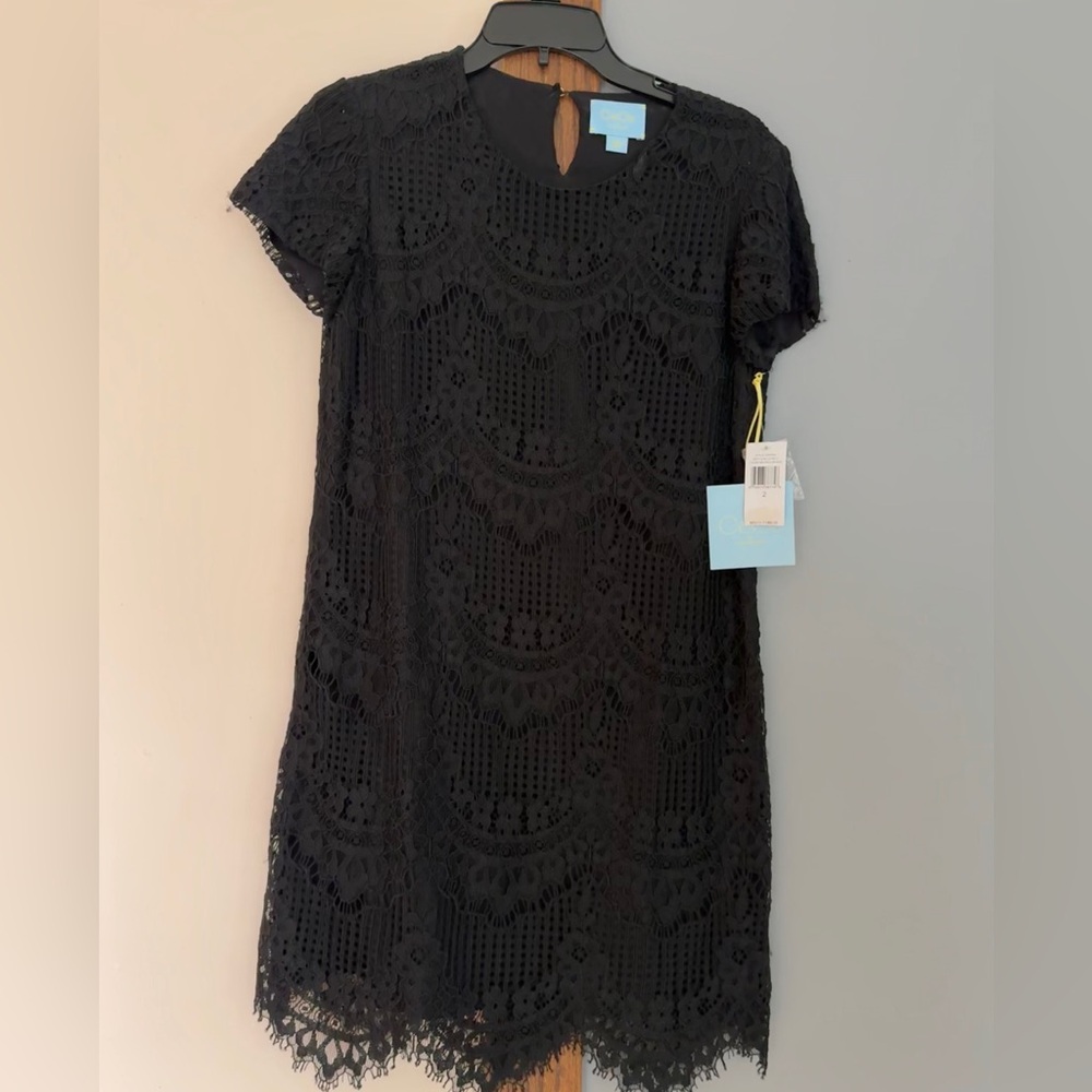 NWT Cece Rich Black Lace with Scallop Hem Dress.